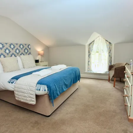 Hotel Kings Head - Riverside, 3*
