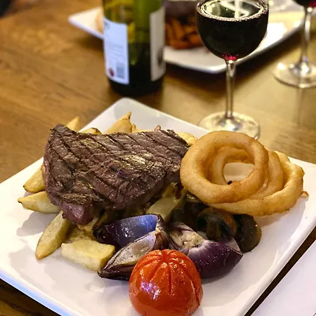 Kings Head - Riverside,