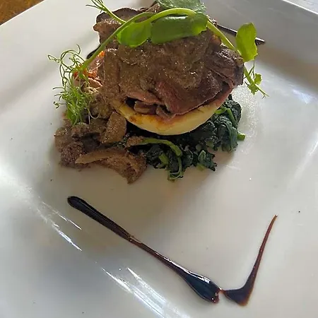 Kings Head - Riverside, מלון רייבנסטונדייל