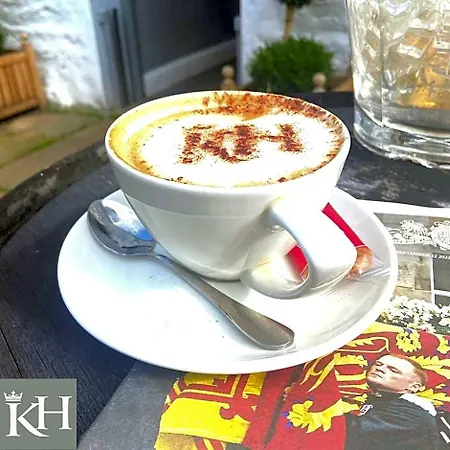 Kings Head - Riverside, מלון