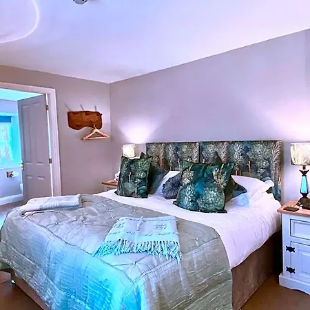 Kings Head - Riverside, 3* רייבנסטונדייל
