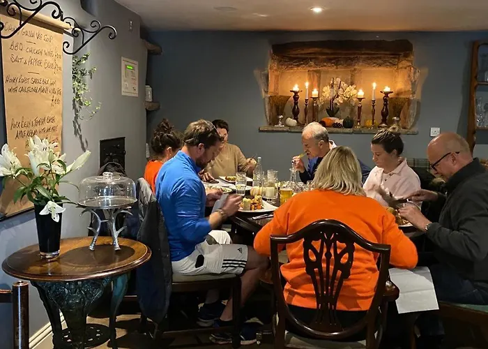 فندق Kings Head - Riverside, 3*