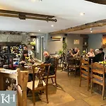 Kings Head - Riverside, Hotel
